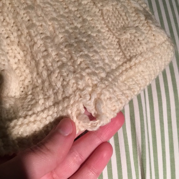 Aran Island Wool Sweater - Picture 5 of 7